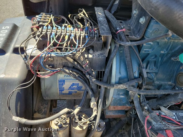 image for item DX7037 2017 Generac Magnum MLT6SK light plant