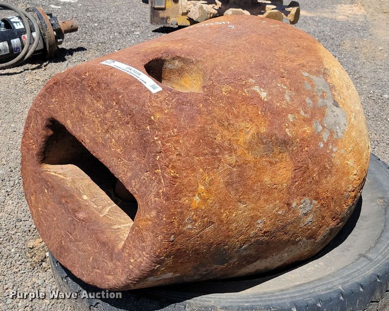 image for item DX7039 Wrecking ball