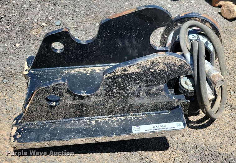 image for item DX7040 Kubota EA35 mini excavator auger