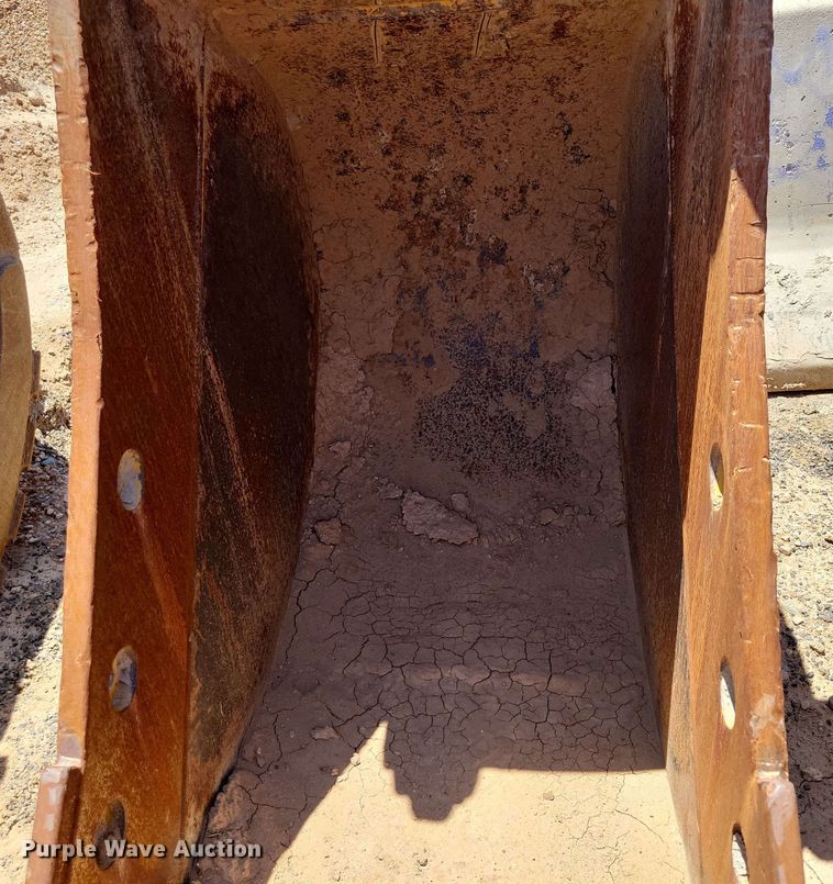 image for item DX7050 Caterpillar 30