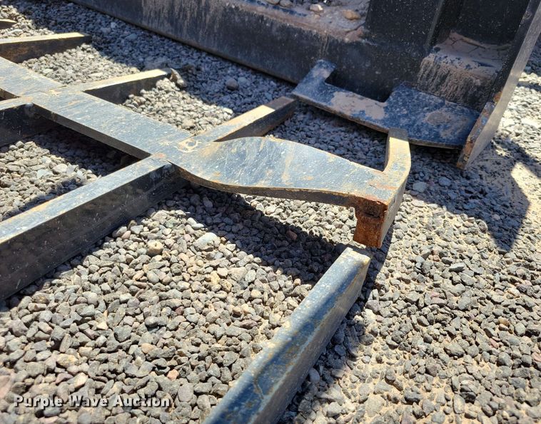 image for item DX7068 2024 GIYI 42