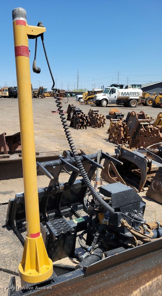 image for item DX7069 Caterpillar 91