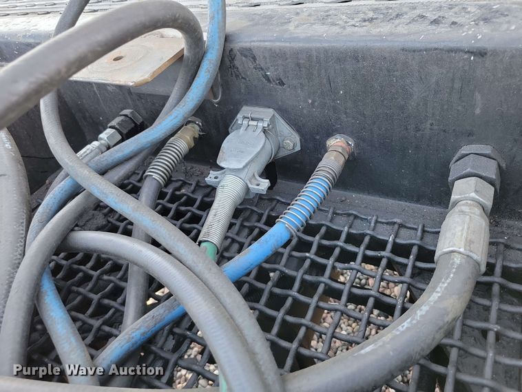 image for item DX7076 2008 Kenworth T800 semi truck