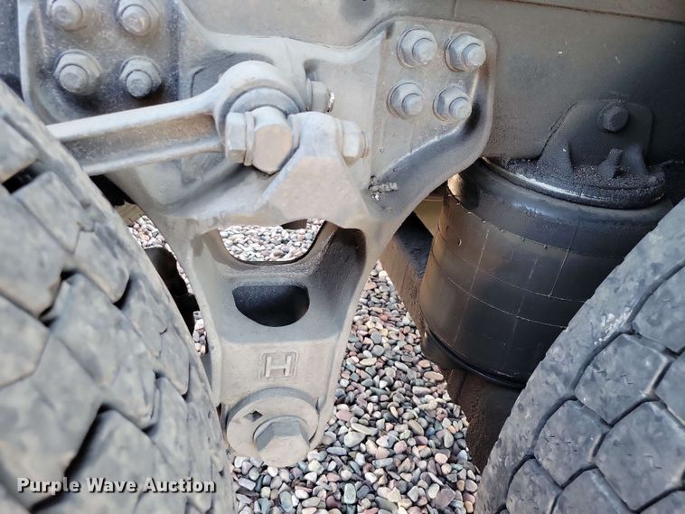 image for item DX7076 2008 Kenworth T800 semi truck