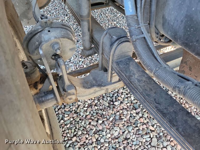 image for item DX7076 2008 Kenworth T800 semi truck