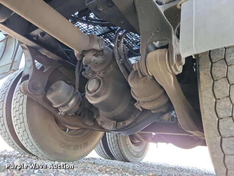 image for item DX7076 2008 Kenworth T800 semi truck