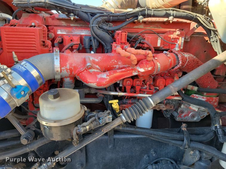 image for item DX7076 2008 Kenworth T800 semi truck