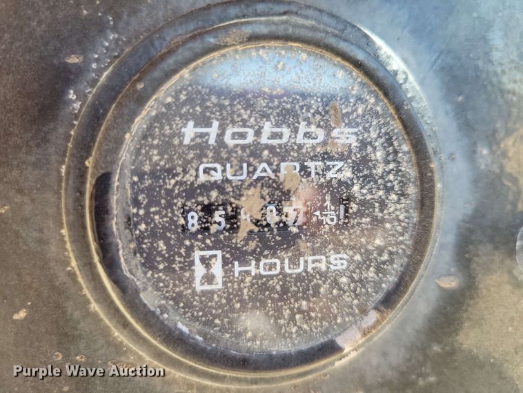 image for item DX7078 2000 Volvo WG Series asphalt slurry truck