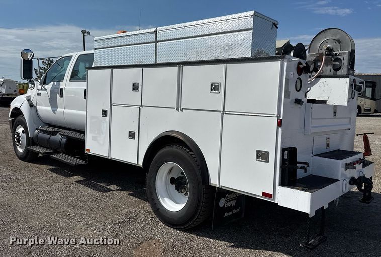 image for item DY0046 2011 Ford F750 Super Duty Crew Cab utility / service truck