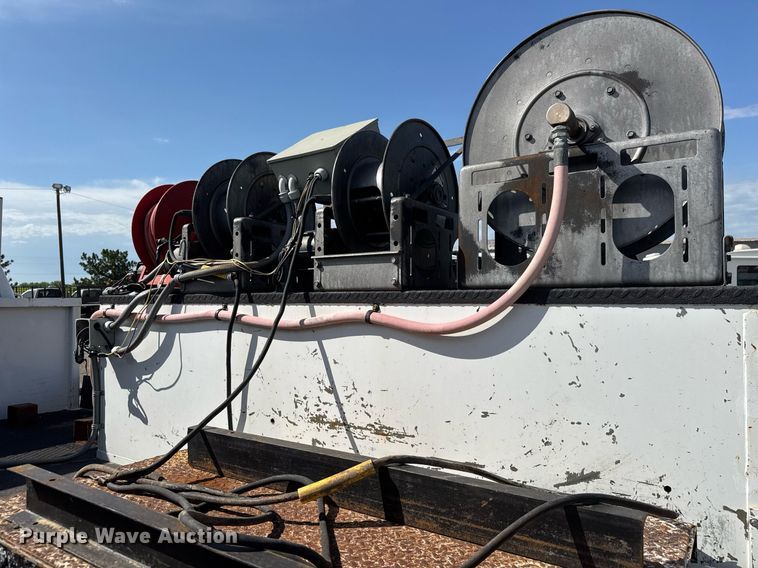 image for item DY0046 2011 Ford F750 Super Duty Crew Cab utility / service truck