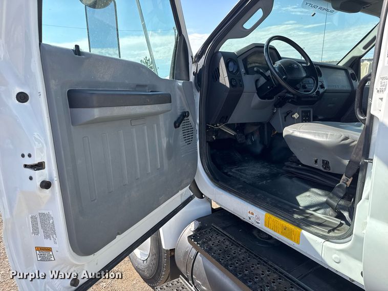 image for item DY0046 2011 Ford F750 Super Duty Crew Cab utility / service truck