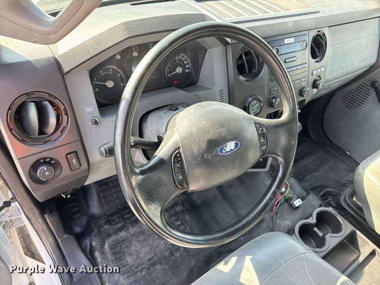 image for item DY0046 2011 Ford F750 Super Duty Crew Cab utility / service truck