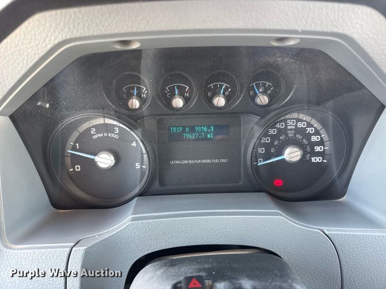 image for item DY0046 2011 Ford F750 Super Duty Crew Cab utility / service truck