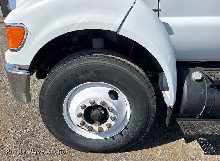 image for item DY0046 2011 Ford F750 Super Duty Crew Cab utility / service truck