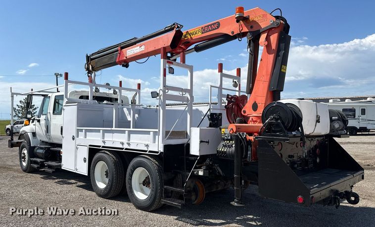 image for item DY0047 2009 International 7500 Crew Cab crane truck