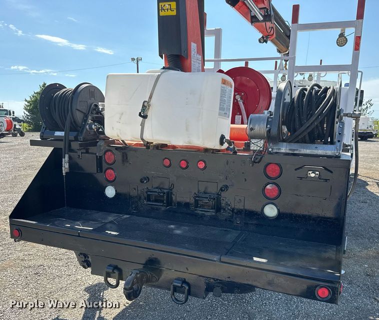 image for item DY0047 2009 International 7500 Crew Cab crane truck