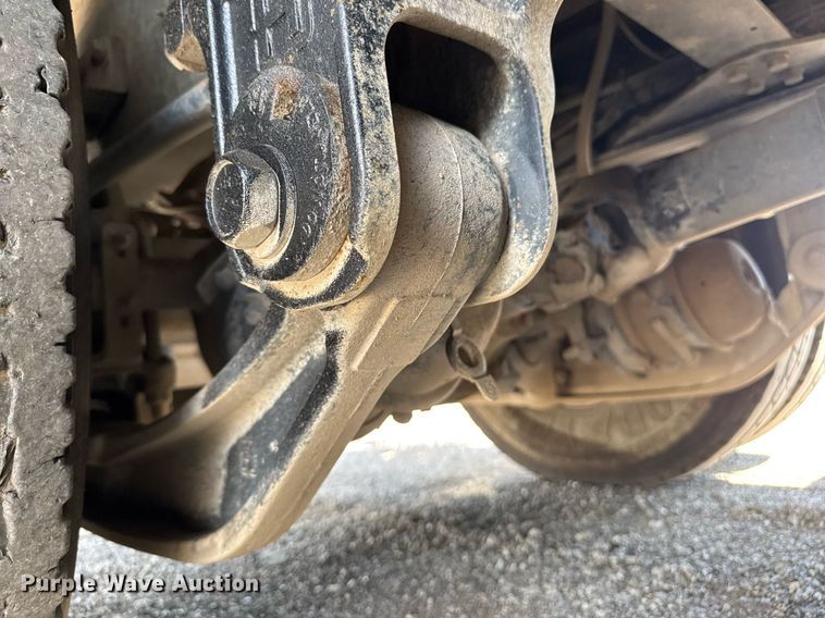 image for item DY0047 2009 International 7500 Crew Cab crane truck