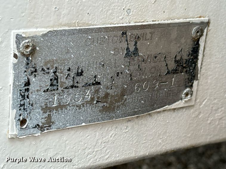 image for item DY0047 2009 International 7500 Crew Cab crane truck