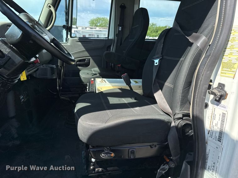 image for item DY0047 2009 International 7500 Crew Cab crane truck