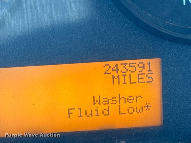 image for item DY0047 2009 International 7500 Crew Cab crane truck