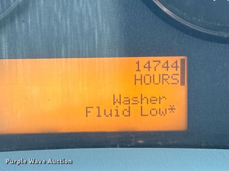 image for item DY0047 2009 International 7500 Crew Cab crane truck