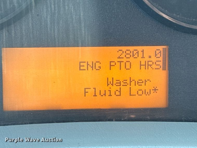 image for item DY0047 2009 International 7500 Crew Cab crane truck