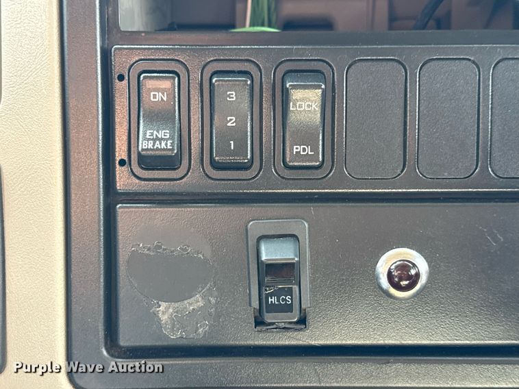 image for item DY0047 2009 International 7500 Crew Cab crane truck