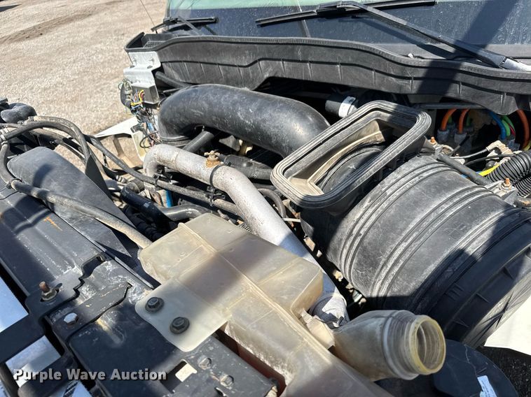 image for item DY0047 2009 International 7500 Crew Cab crane truck