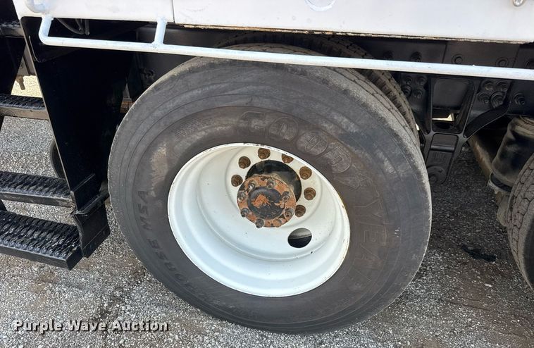 image for item DY0047 2009 International 7500 Crew Cab crane truck