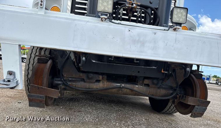 image for item DY0048 2006 Freightliner Business Class M2 Crew Cab crane truck