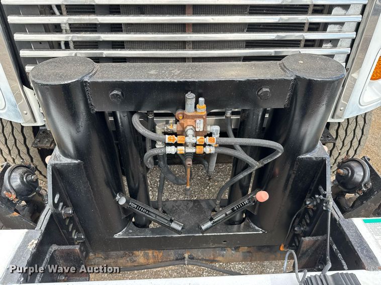 image for item DY0048 2006 Freightliner Business Class M2 Crew Cab crane truck