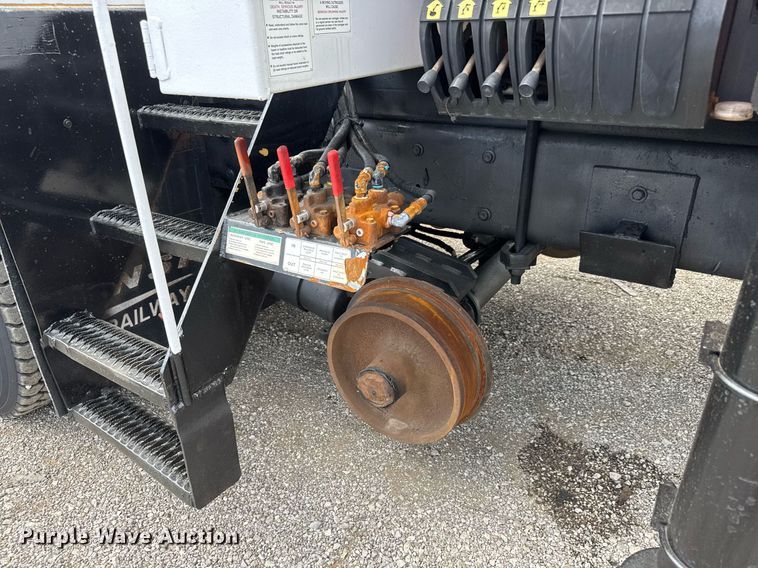 image for item DY0048 2006 Freightliner Business Class M2 Crew Cab crane truck