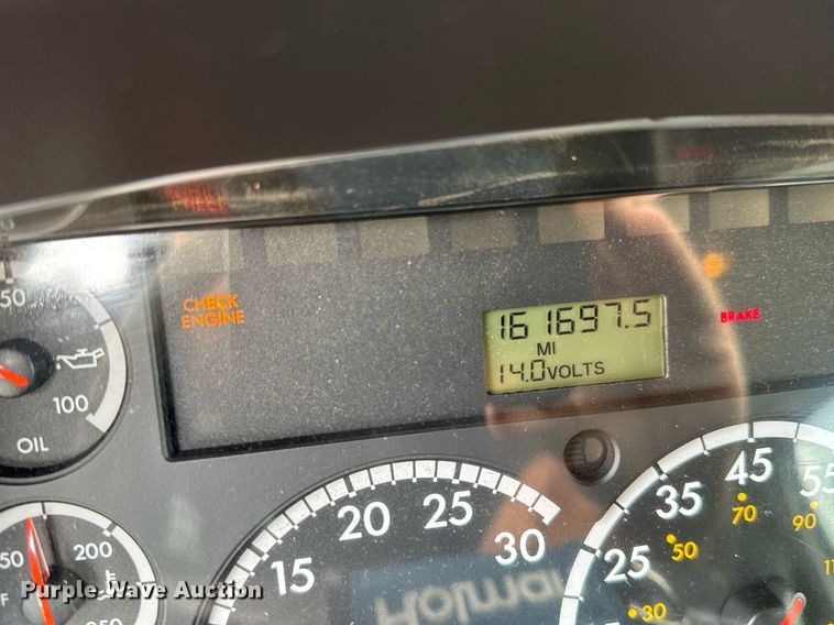 image for item DY0048 2006 Freightliner Business Class M2 Crew Cab crane truck