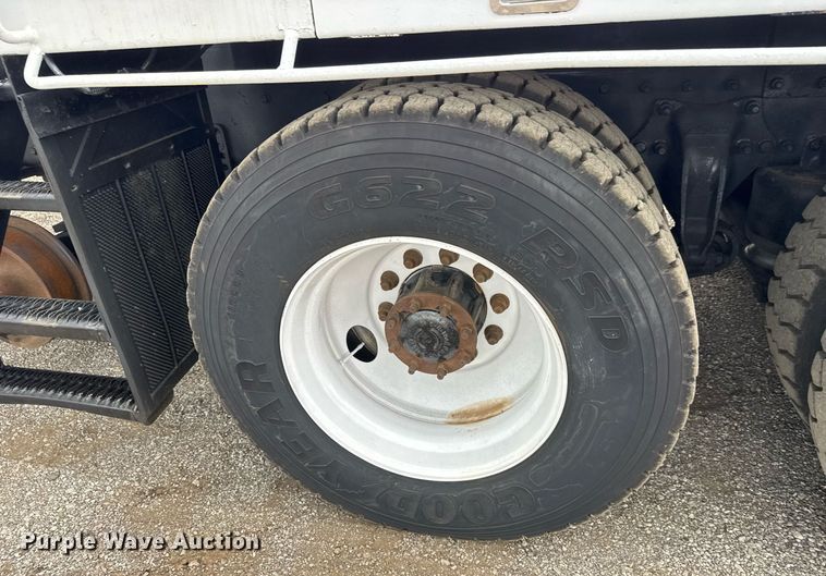 image for item DY0048 2006 Freightliner Business Class M2 Crew Cab crane truck