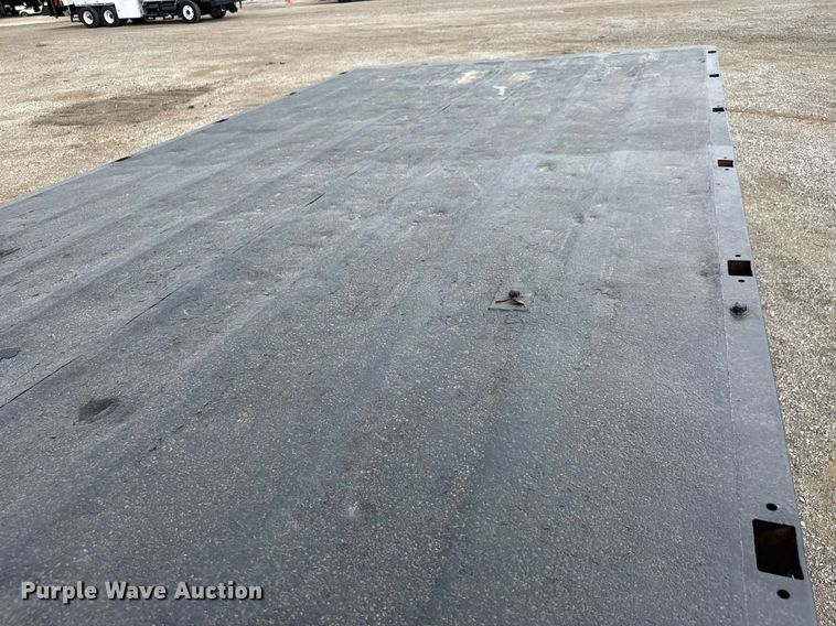 image for item DY0051 1997 Kenworth crane truck with dump bed