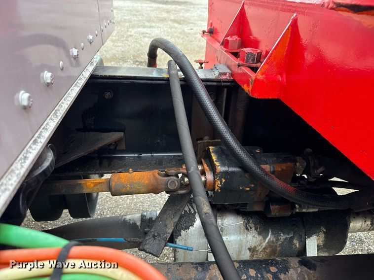 image for item DY0051 1997 Kenworth crane truck with dump bed