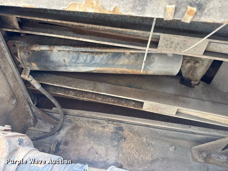 image for item DY0051 1997 Kenworth crane truck with dump bed