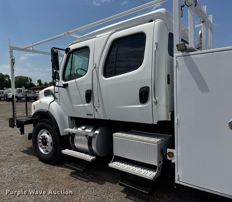 image for item DY0053 2006 Freightliner Business Class M2 Crew Cab crane truck