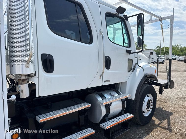 image for item DY0053 2006 Freightliner Business Class M2 Crew Cab crane truck