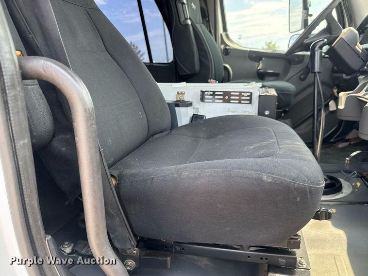 image for item DY0053 2006 Freightliner Business Class M2 Crew Cab crane truck