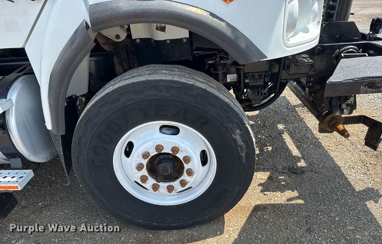 image for item DY0053 2006 Freightliner Business Class M2 Crew Cab crane truck