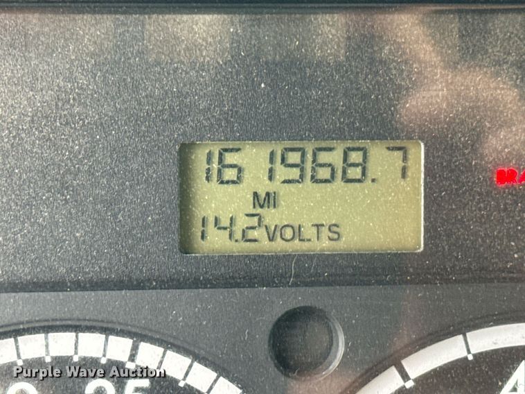 image for item DY0060 2007 Freightliner Business Class M2 Ext. Cab crane truck