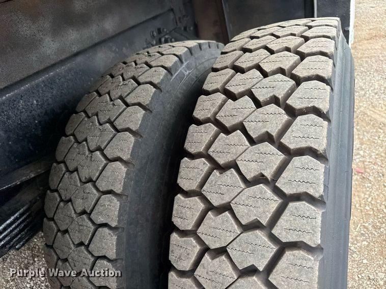 image for item DY0060 2007 Freightliner Business Class M2 Ext. Cab crane truck