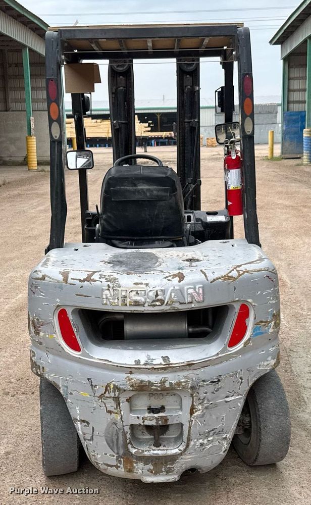 image for item DY0174 Nissan 60 D forklift