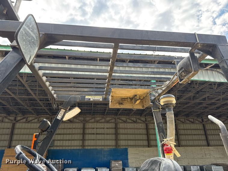 image for item DY0176 Caterpillar DP70 forklift