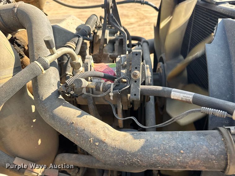 image for item DY0189 2000 Volvo WG dump truck