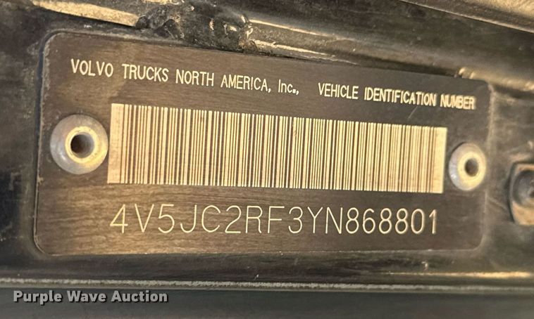 image for item DY0189 2000 Volvo WG dump truck