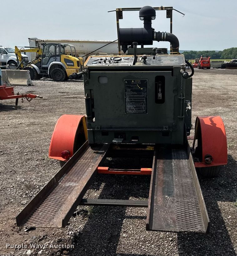 image for item DY0195 1994 Miller Spreader MSCRRR-01 concrete saw