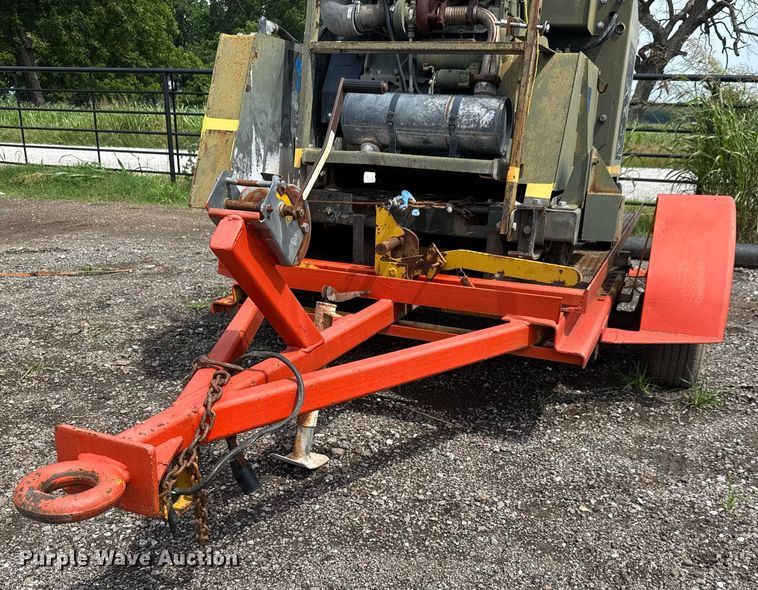 image for item DY0195 1994 Miller Spreader MSCRRR-01 concrete saw