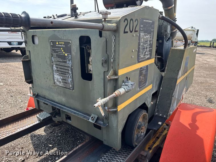 image for item DY0195 1994 Miller Spreader MSCRRR-01 concrete saw